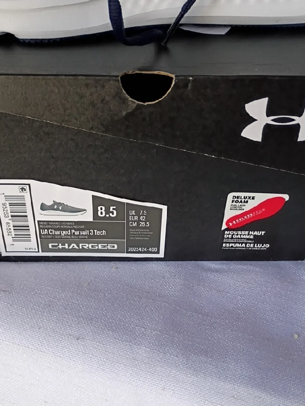 Under Armour Men's Charged Pursuit 3 Navy and White Athletic Sneakers Size 8.5